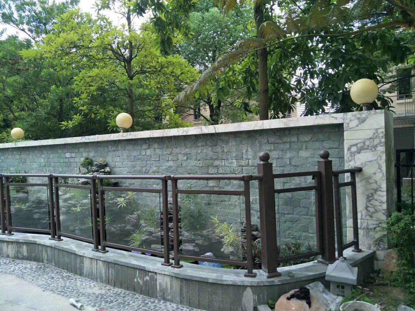 玻璃陽(yáng)臺(tái)裝修效果圖